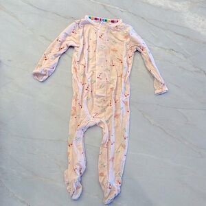 Magnetic Me - magnetic footie - 6-9M